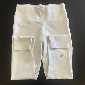Fabletics White Leggings with Pockets